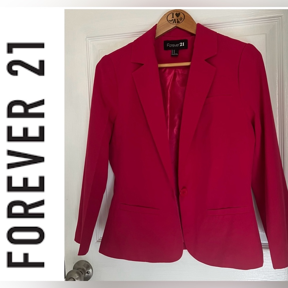 ✨Pink Blazer Size M (medium)✨